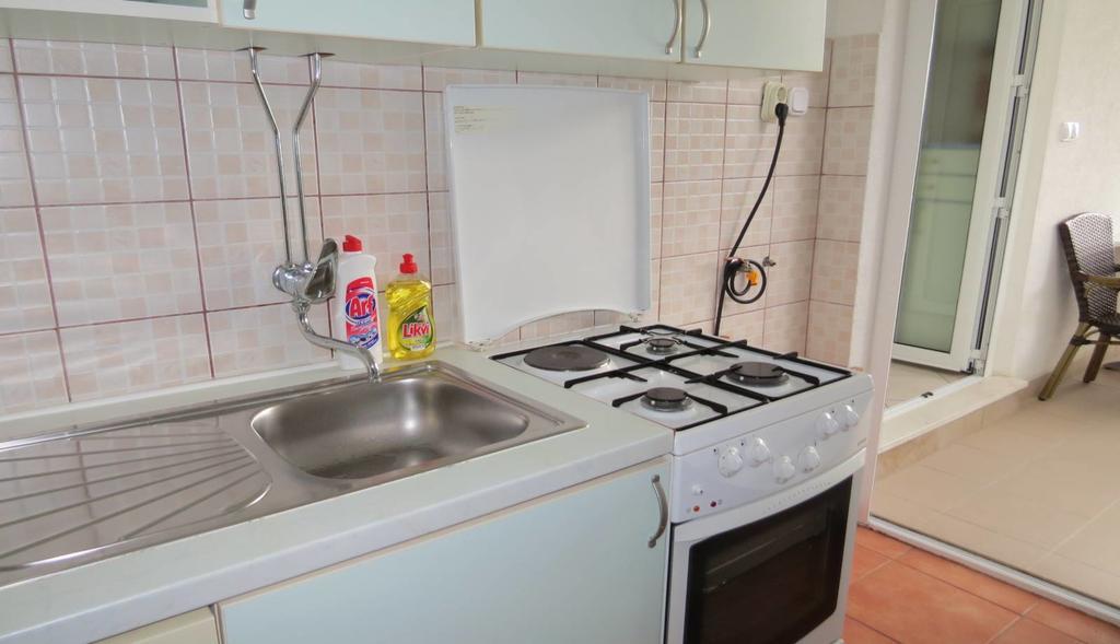 Apartments Corluka Baška Voda المظهر الخارجي الصورة