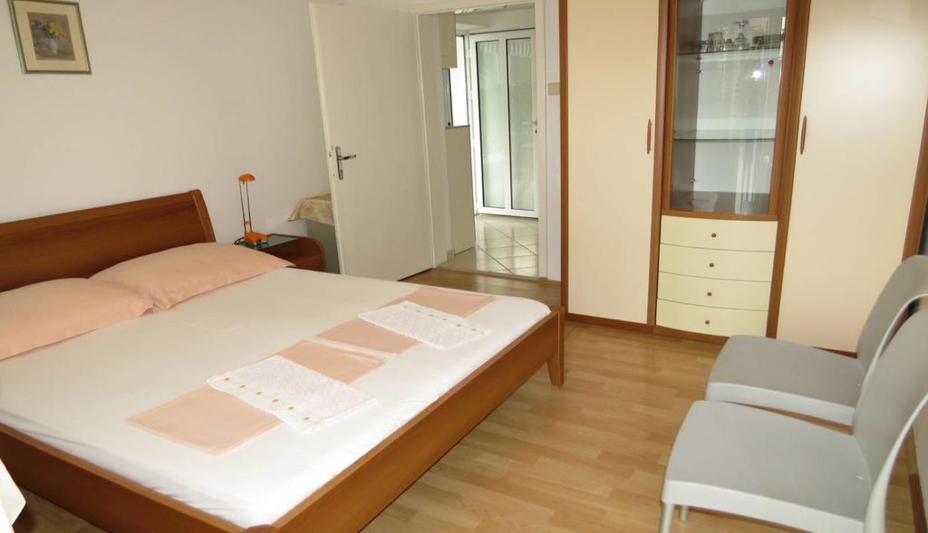 Apartments Corluka Baška Voda المظهر الخارجي الصورة