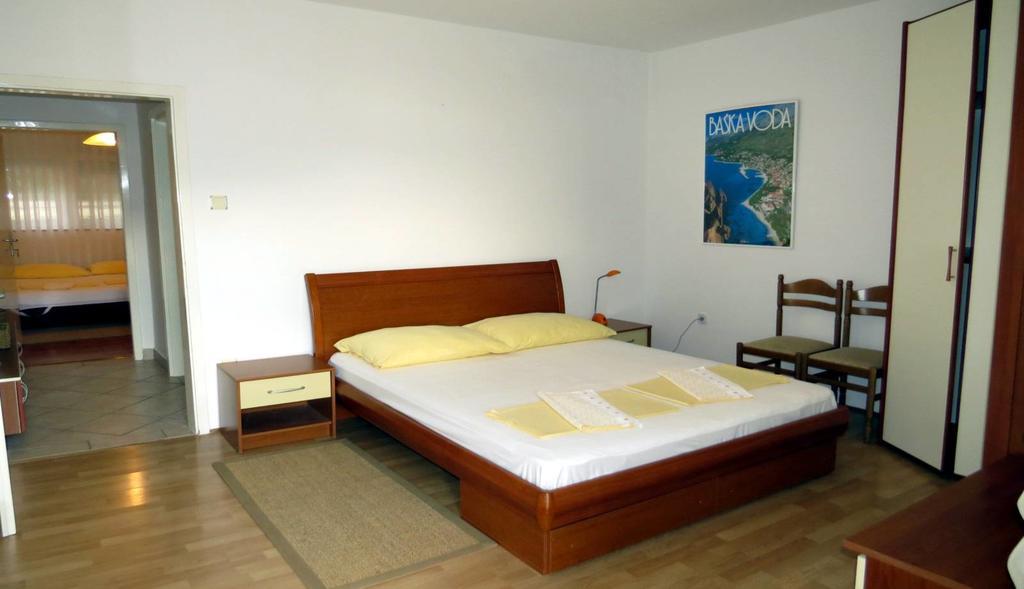 Apartments Corluka Baška Voda المظهر الخارجي الصورة